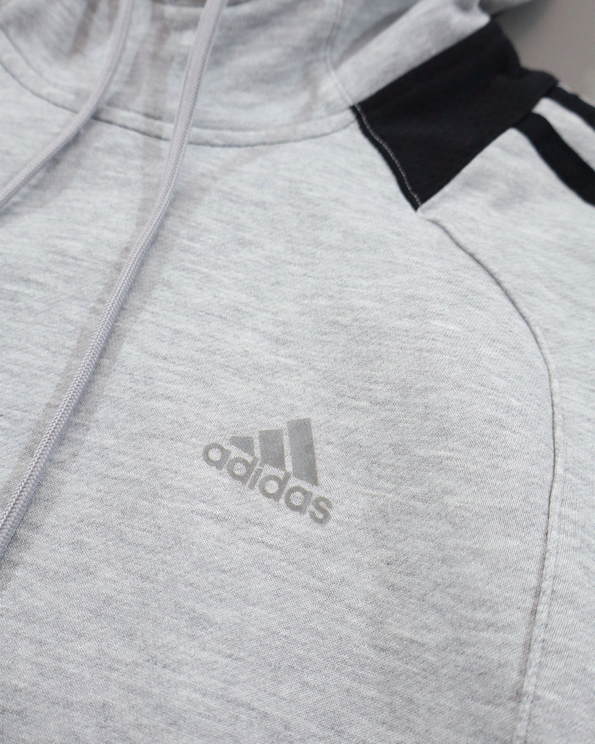 Adidas muški duks sa kapuljačom – M