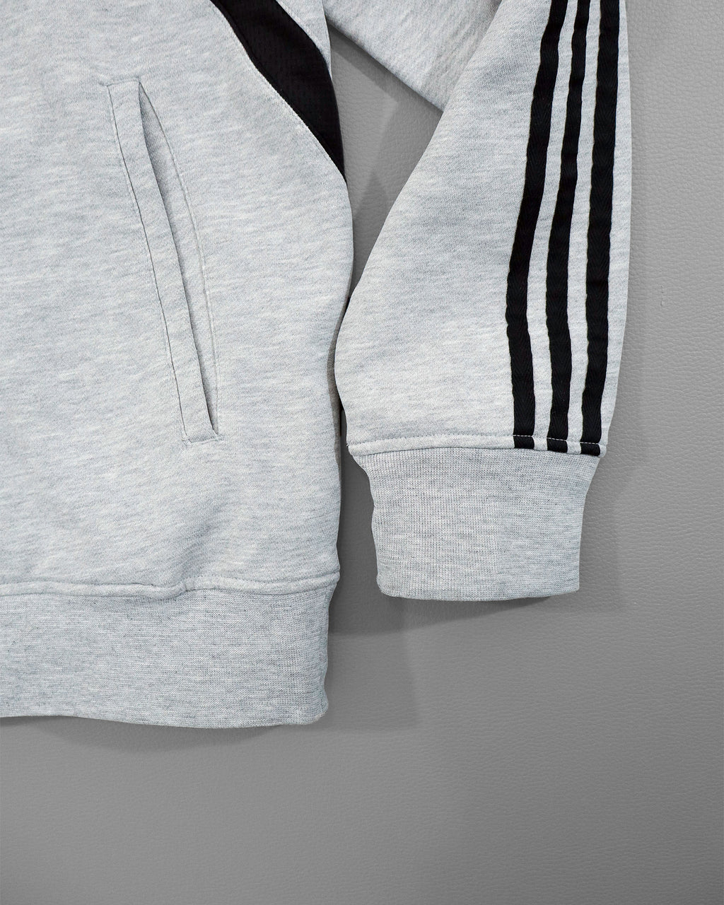 Adidas muški duks sa kapuljačom – M