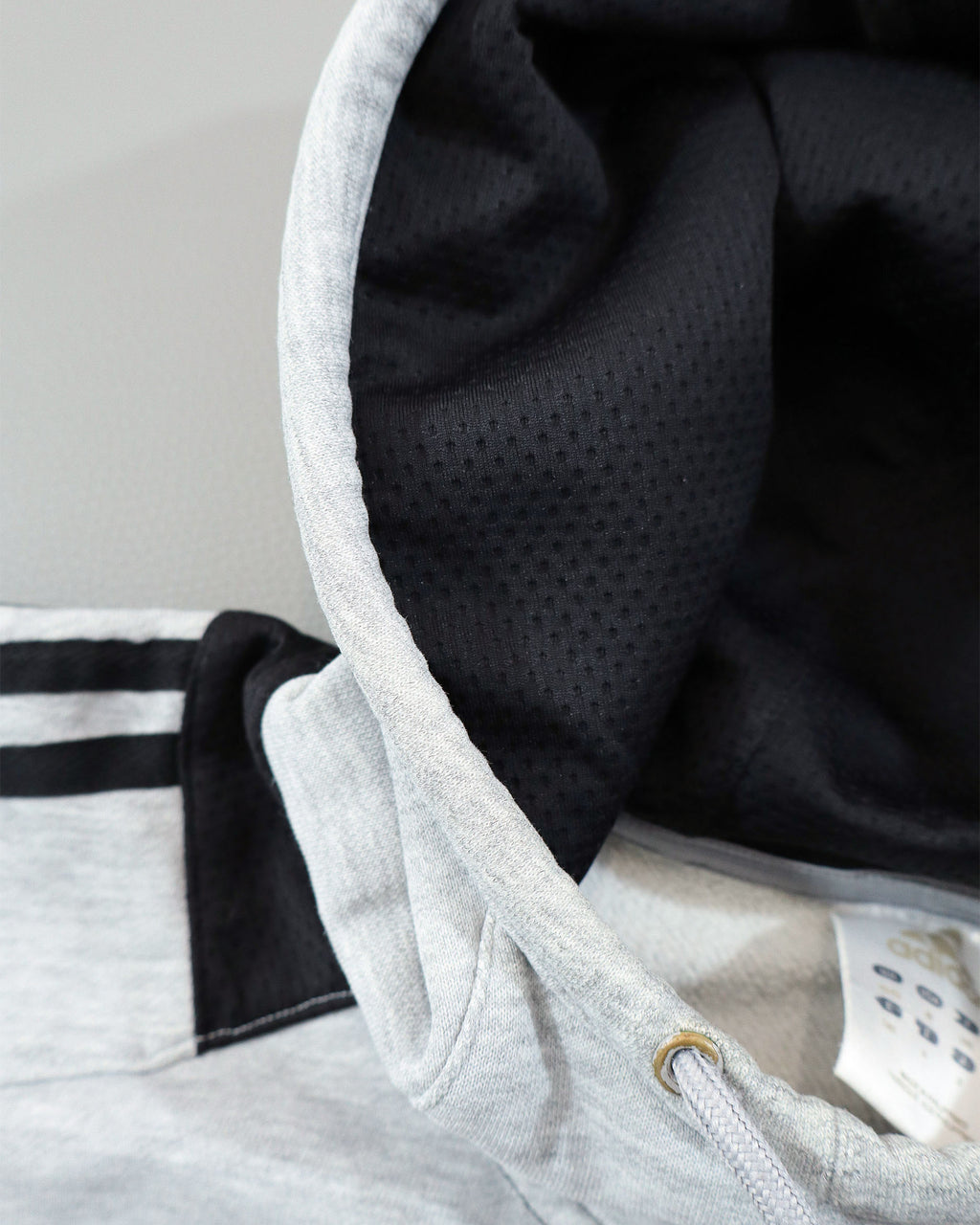 Adidas muški duks sa kapuljačom – M