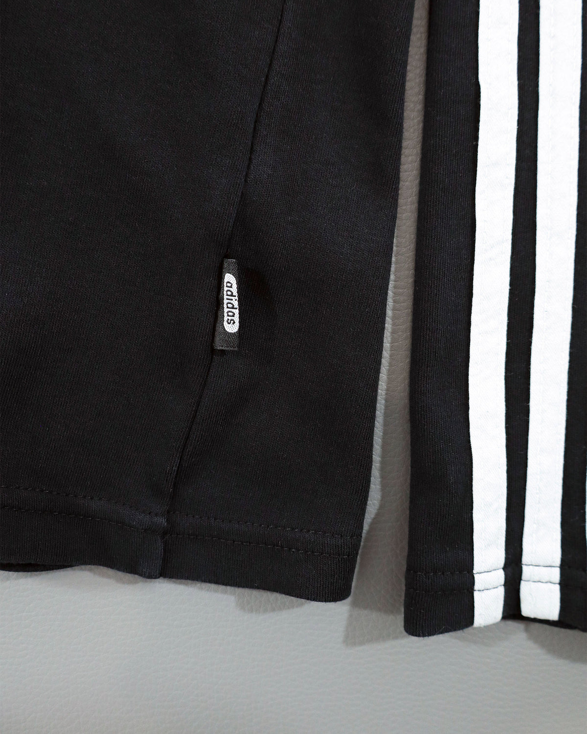 Adidas muška majica dugih rukava – XXL (kao L)