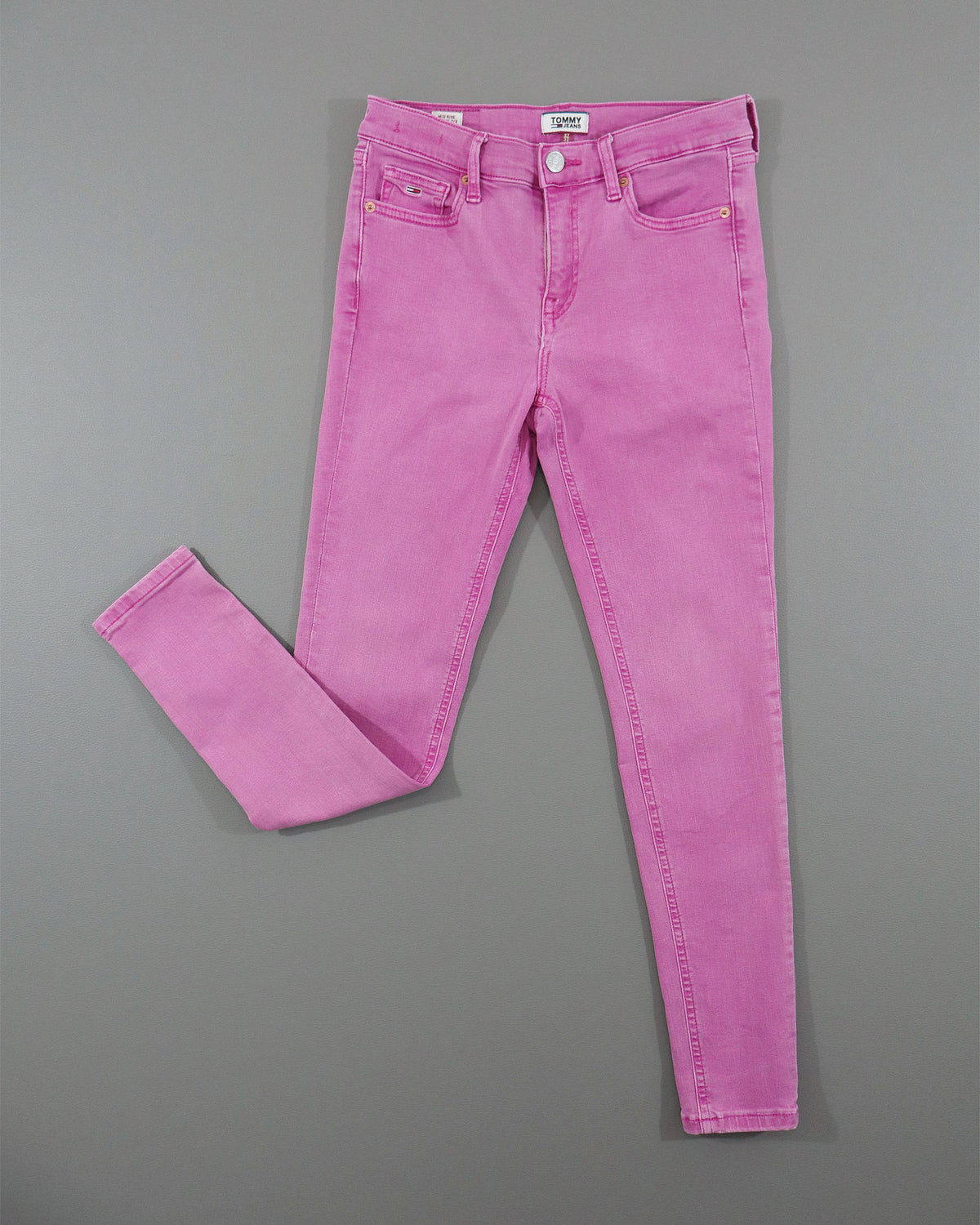 Tommy Hilfiger ženske farmerke – XS