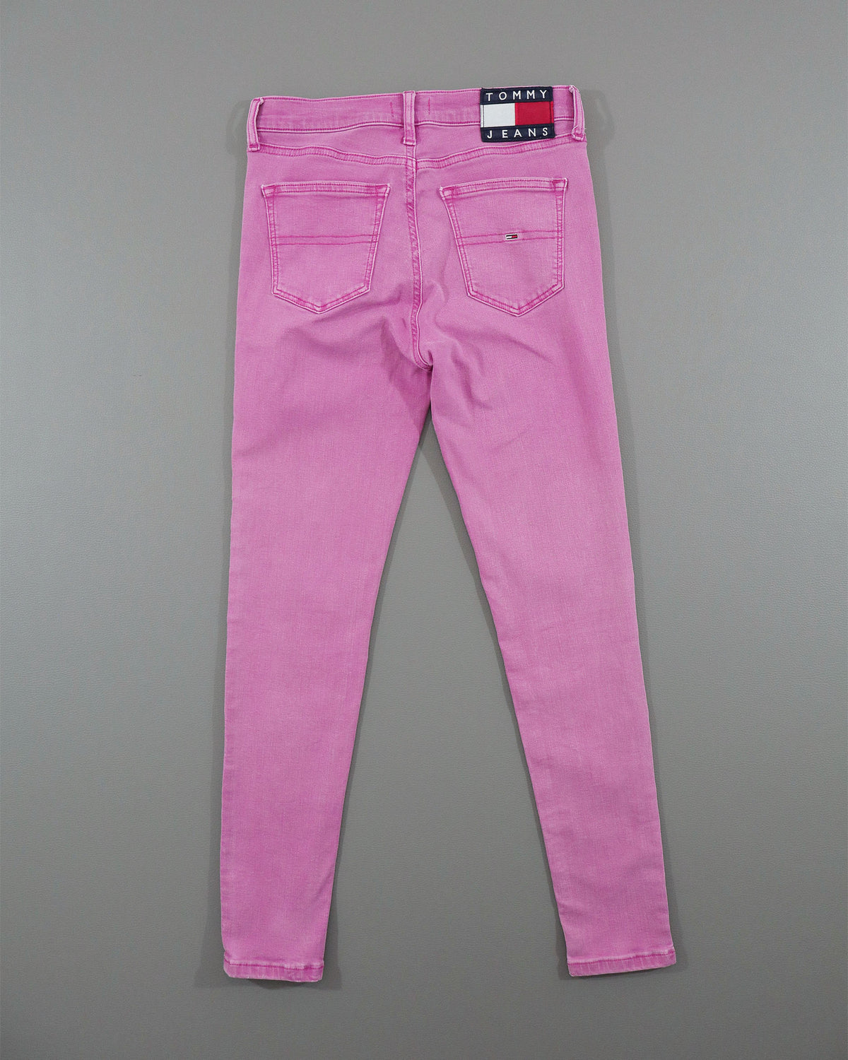 Tommy Hilfiger ženske farmerke – XS