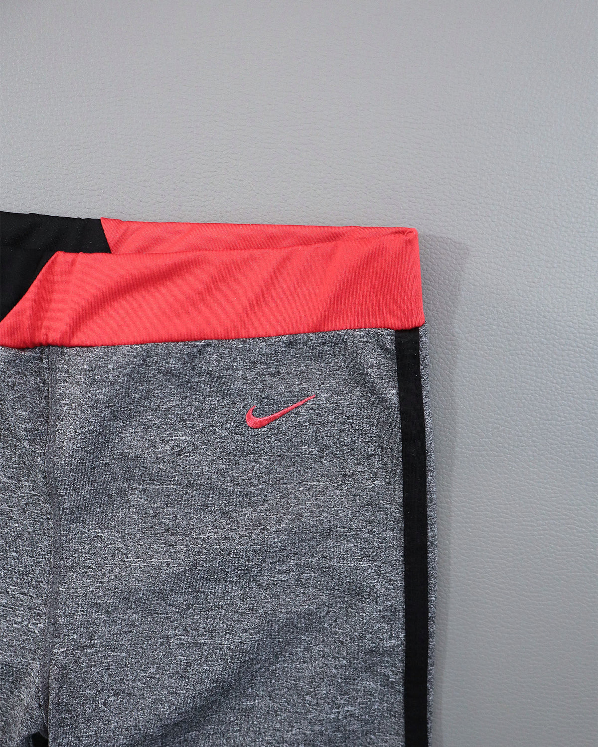 Nike ženske helanke – S (kao XS)