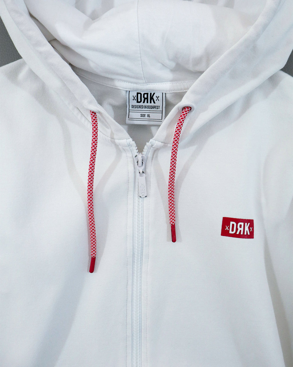 DRK ženski duks sa kapuljačom – XL (kao M)