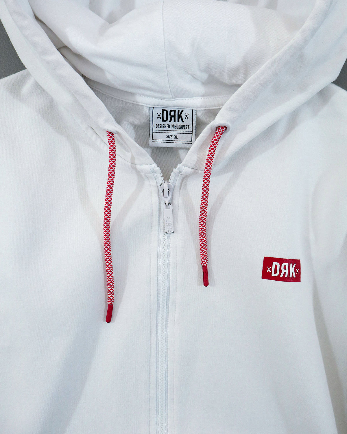 DRK ženski duks sa kapuljačom – XL (kao M)