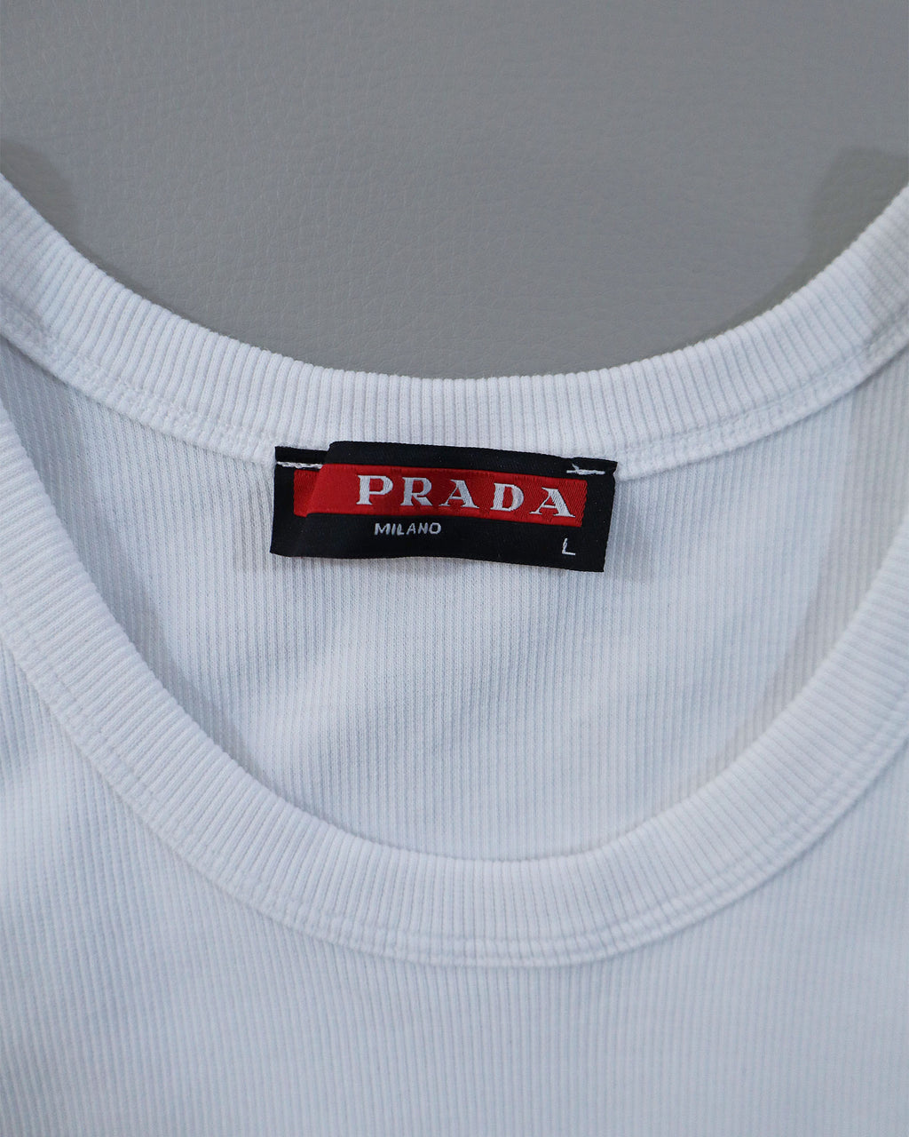 Prada ženska majica bez rukava – L (kao S)