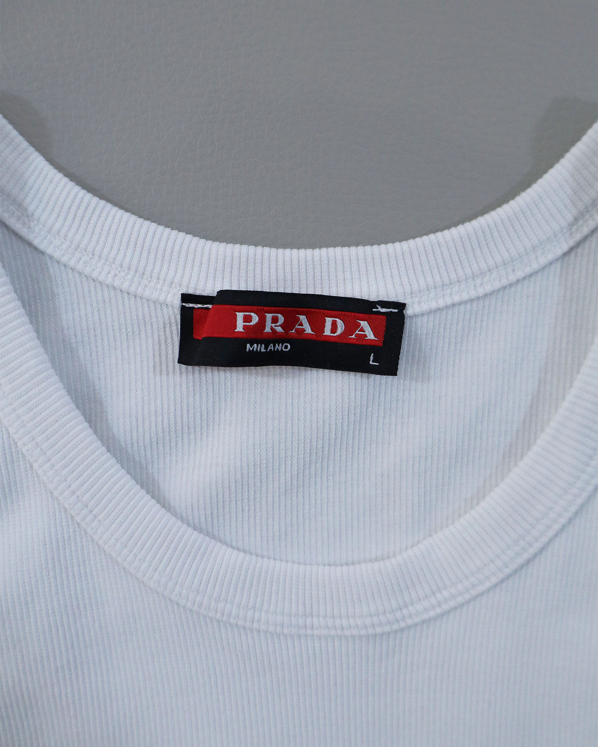 Prada ženska majica bez rukava – L (kao S)
