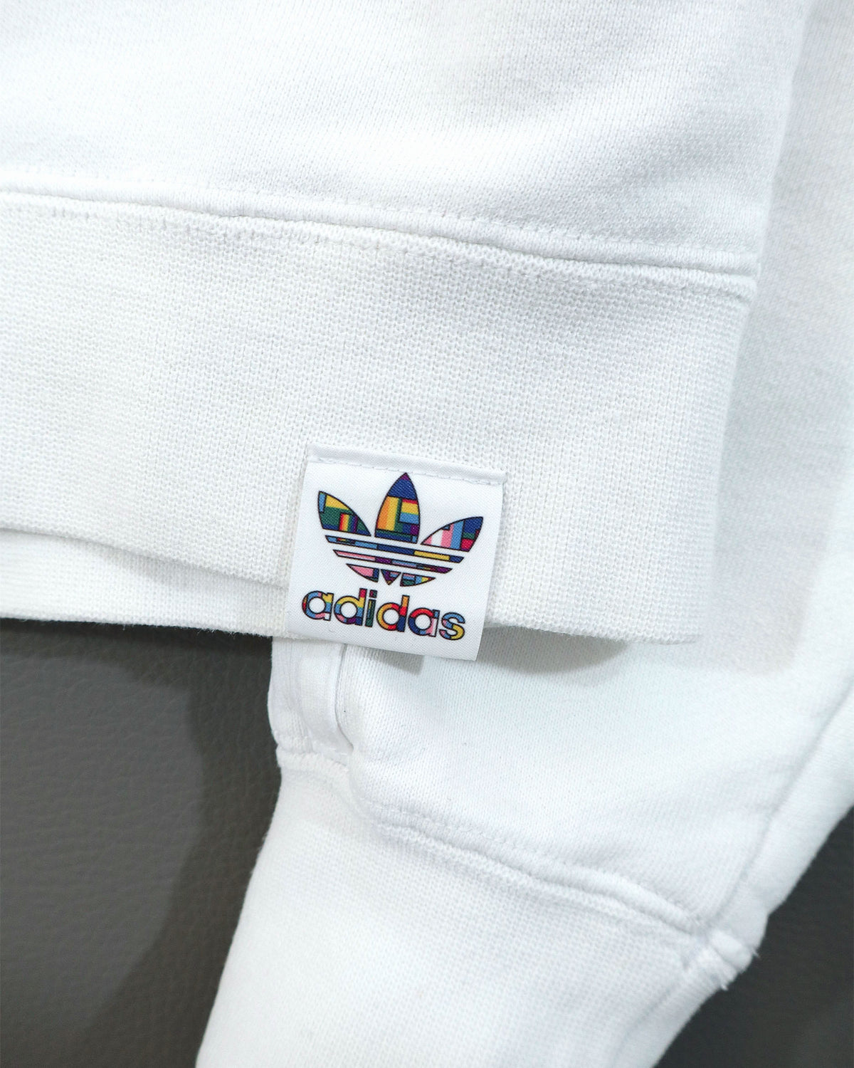 Adidas ženski duks sa kapuljačom – XS (S)
