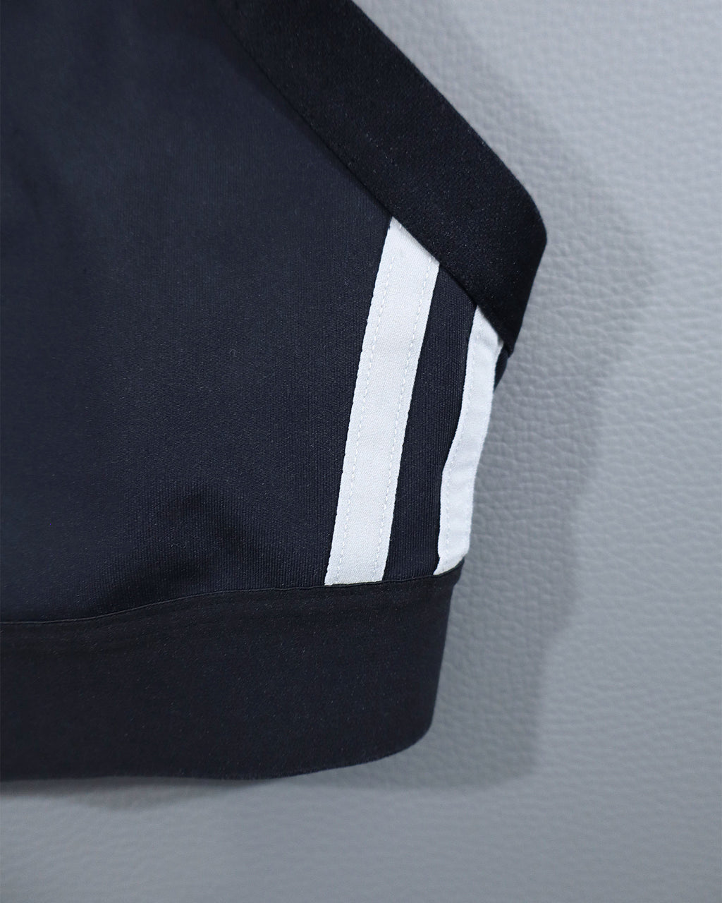 Adidas ženski sportski top – XS