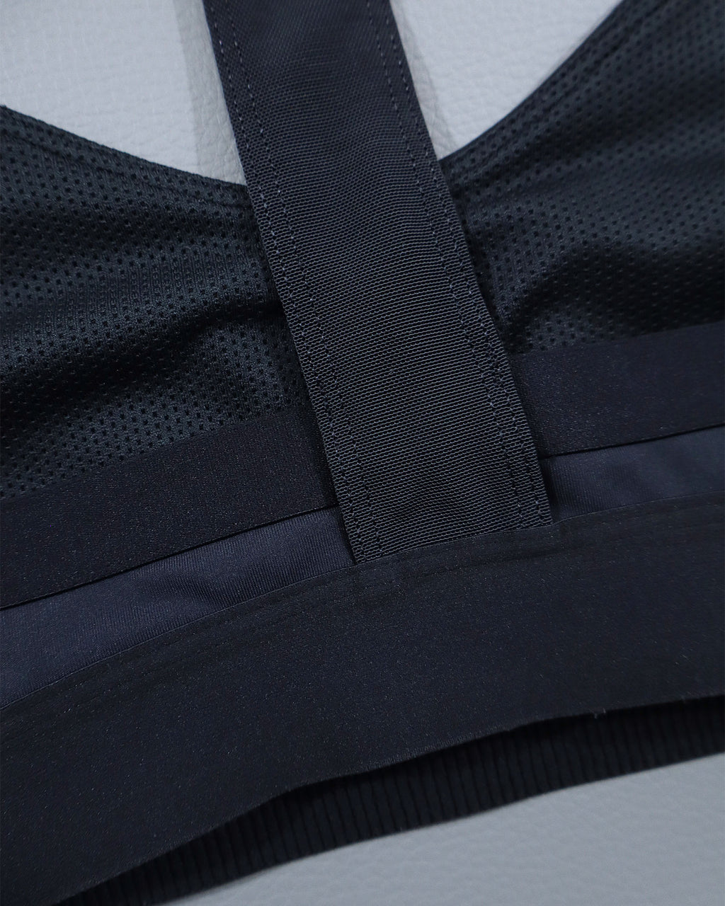 Adidas ženski sportski top – XS
