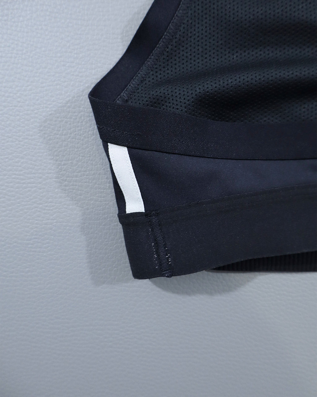 Adidas ženski sportski top – XS