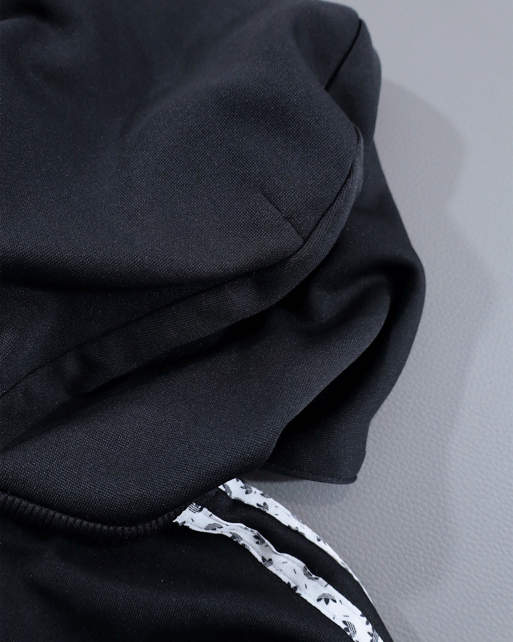 Adidas ženski duks sa kapuljačom – S (XS)