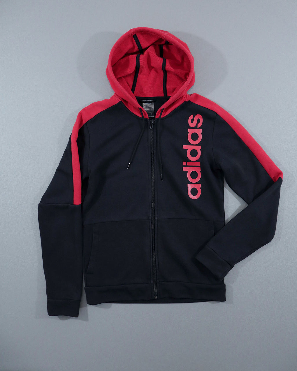 Adidas muška dukserica sa kapuljačom – S