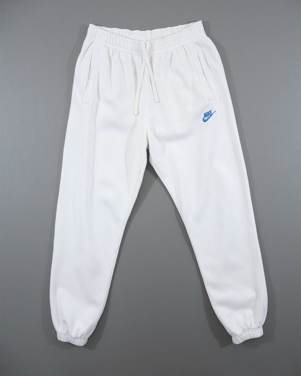 Nike muške pantalone – M