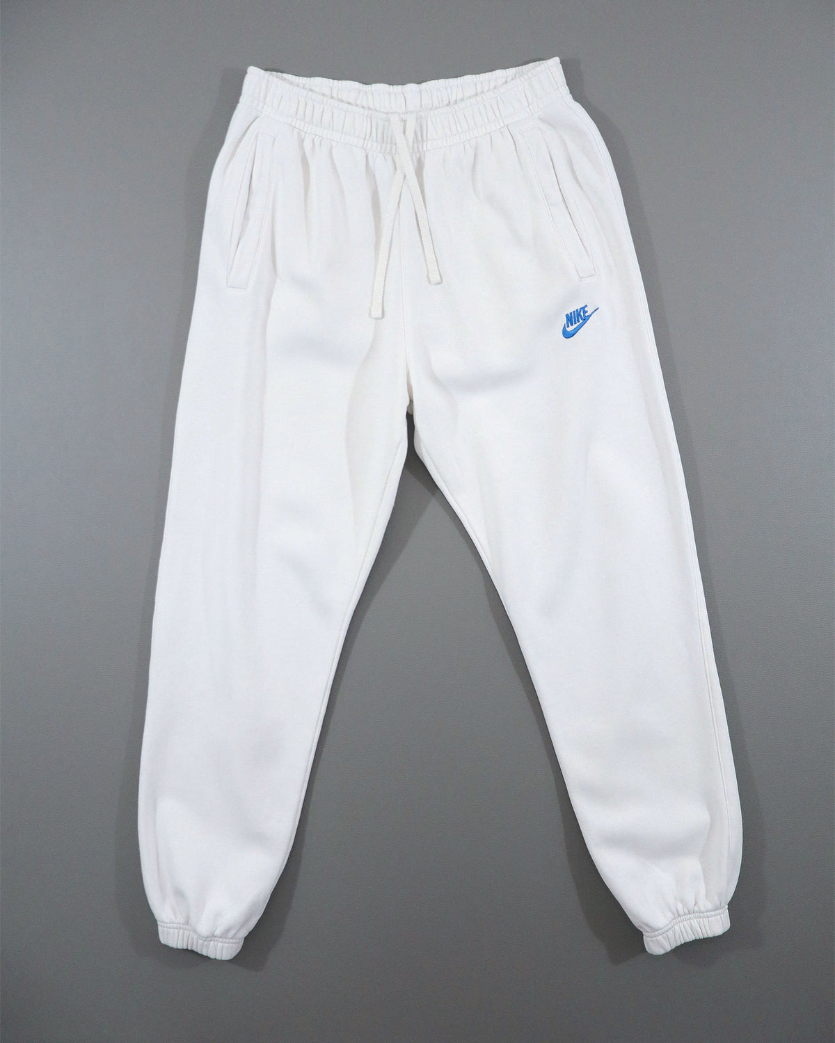 Nike muške pantalone – M