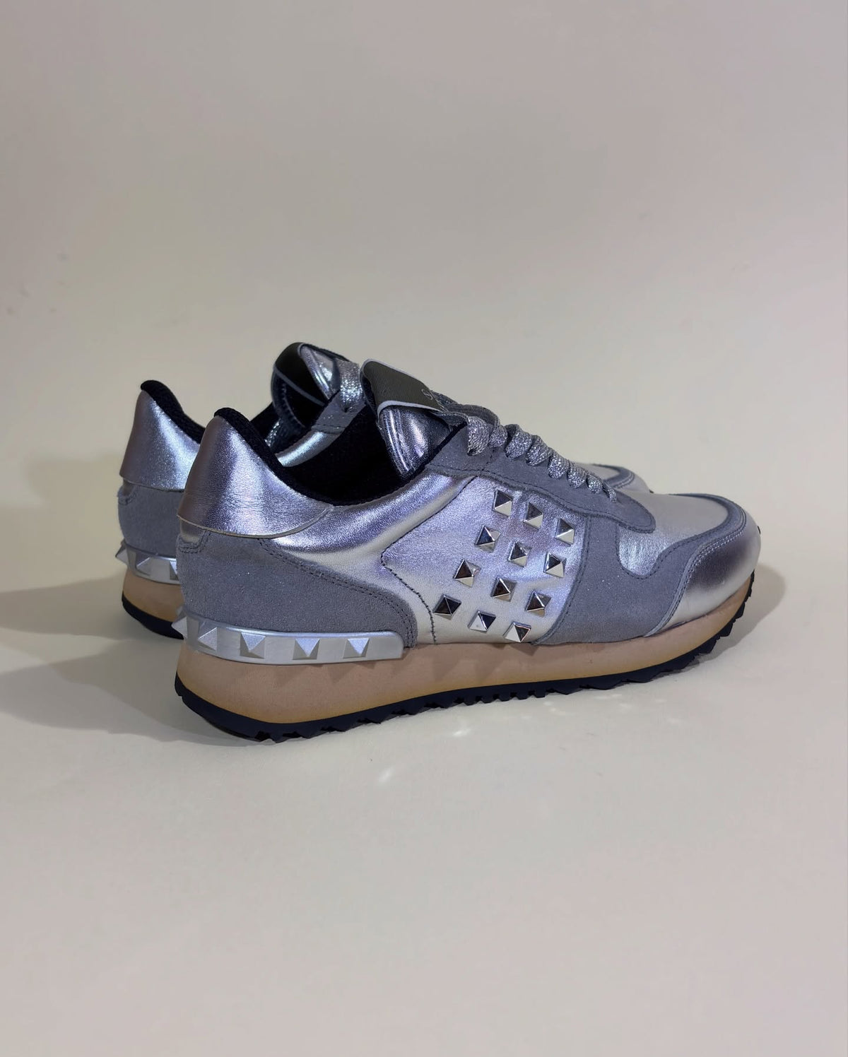Valentino Garavani Rockstud ženske kožne patike – 38