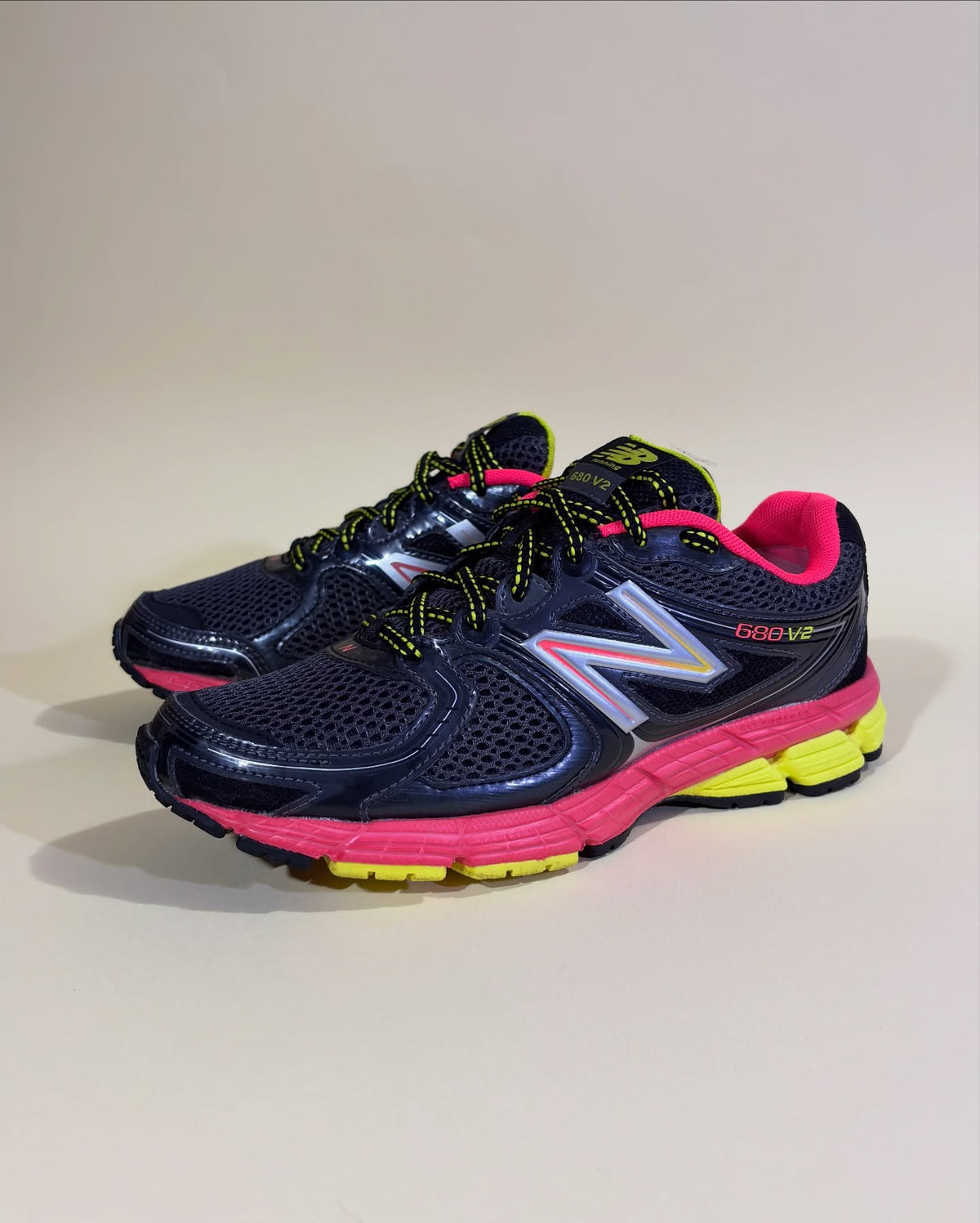 New Balance Ženske patike 680 v2 – 38