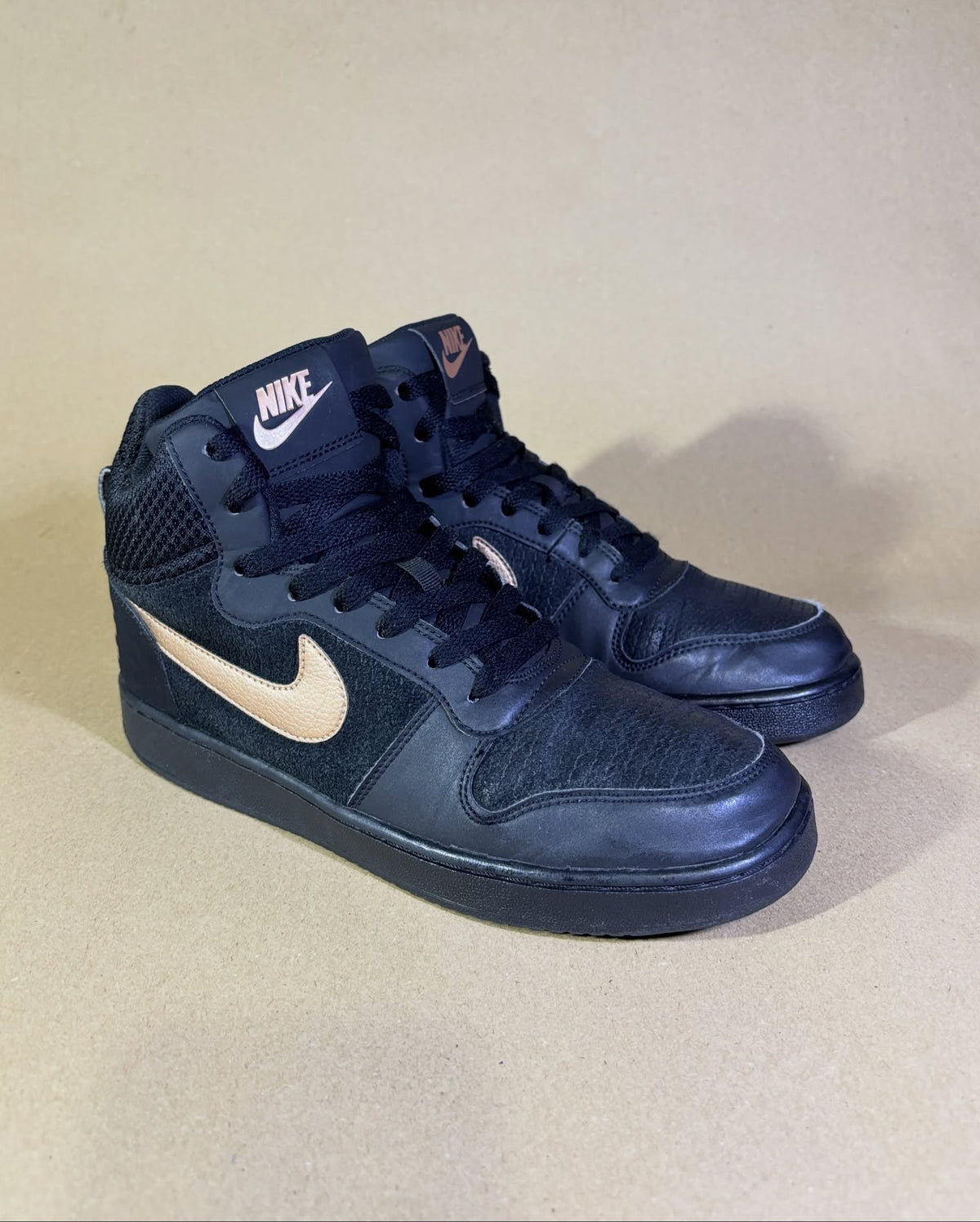 Nike Court Borough Mid Premium uniseks patike - 40.5