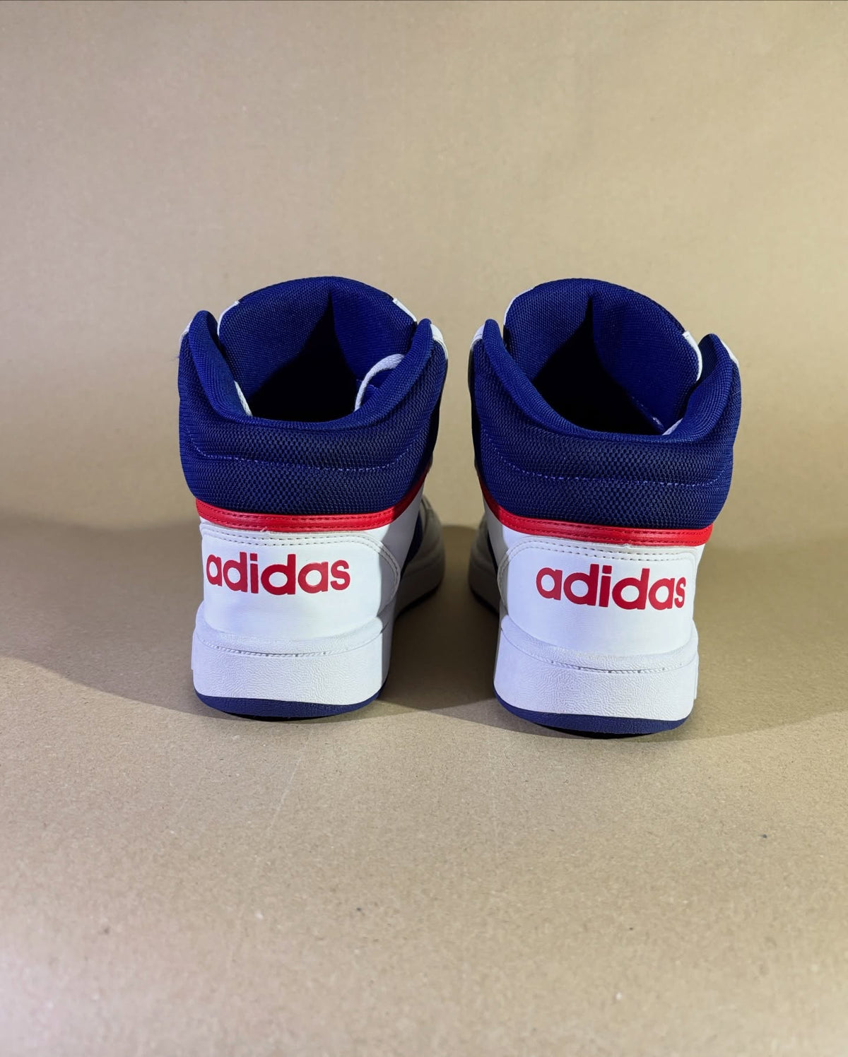 Adidas Hoops 3.0 Mid uniseks patike - 40